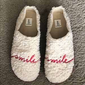 Slipper shoe, hard sole, never worn